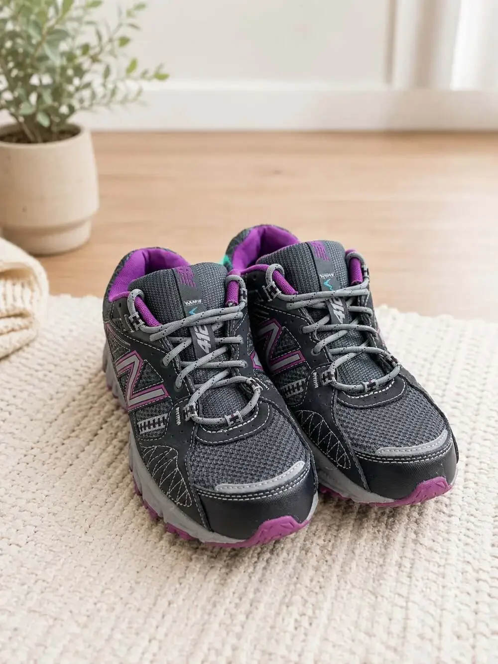 New Balance 412 Trail Running Shoes Gray Purple Women’s 8.5